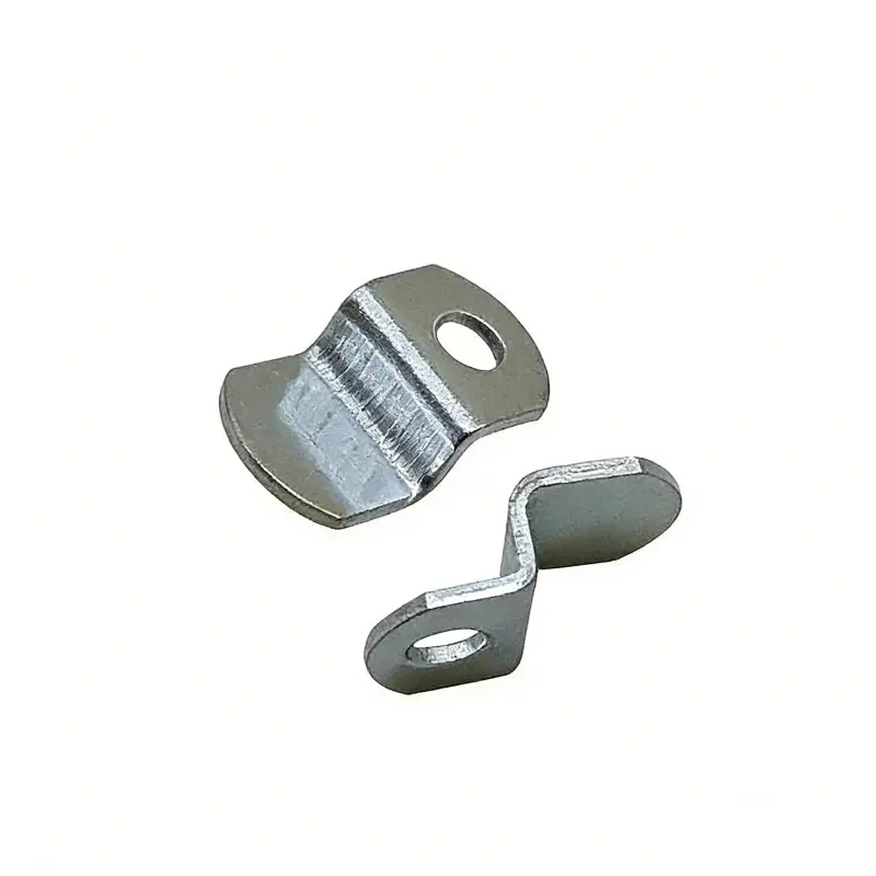 Close up of 6.3mm Step Single-Hole Bracket showing 4.5mm hole diameter for canvas frames.