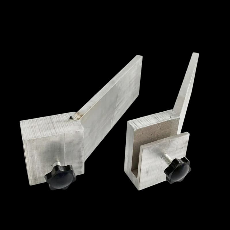batch cutting block corner cutting machine large fence aluminum two pieces 195mm 74x60mm wide 250mm 35mm tall multi-piece cutting