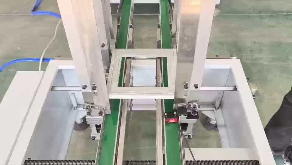 NN300 collector lift platform